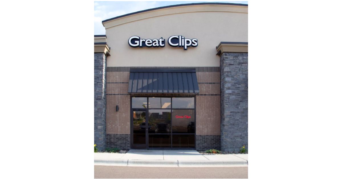 Does Great Clips Take Apple Pay A To Z Guide ViralTalky   Great Clips Saloon 