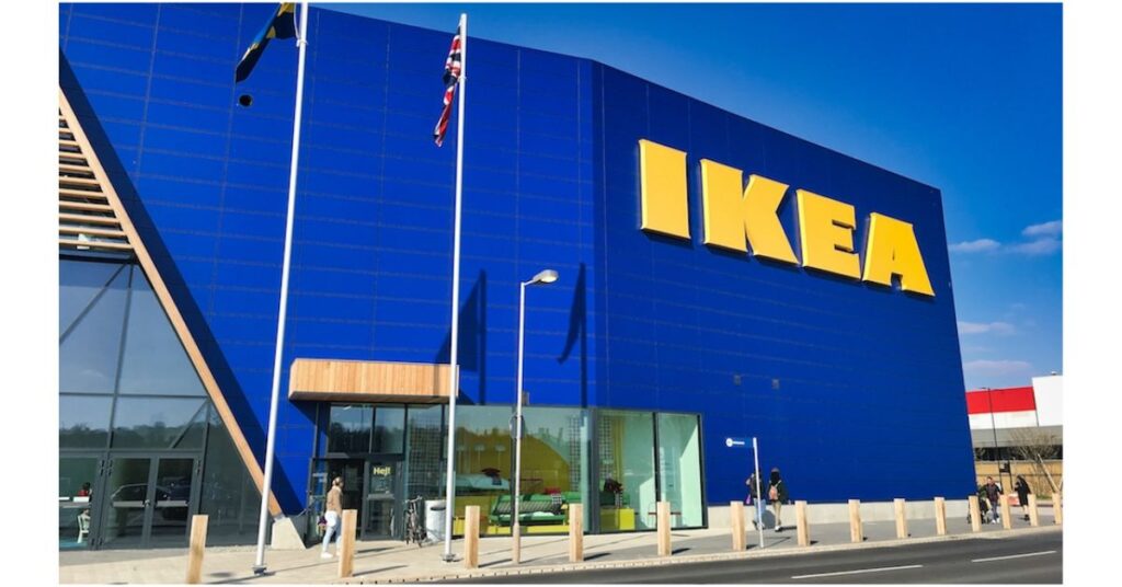 IKEA Stores like Structube