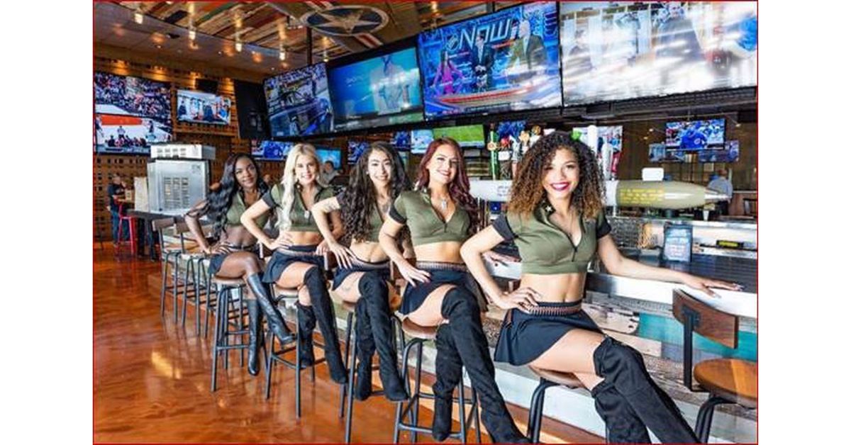 Top 17 Restaurants Like Hooters & Hooters Alternatives [2024] ViralTalky