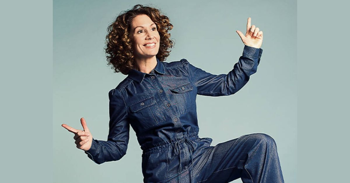 Is Kitty Flanagan Gay? [Revealed 2024] - ViralTalky