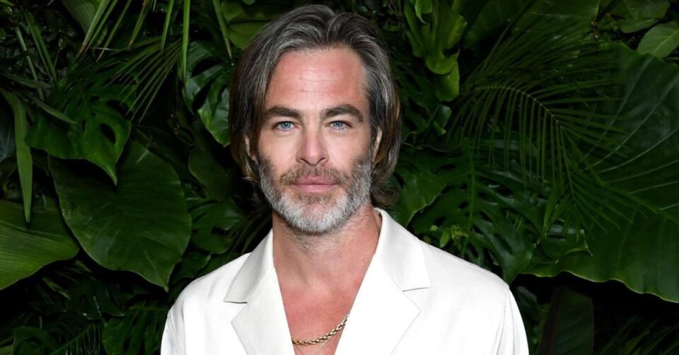 Is Chris Pine Married: A Look into the Actor's Love Life and Personal Life